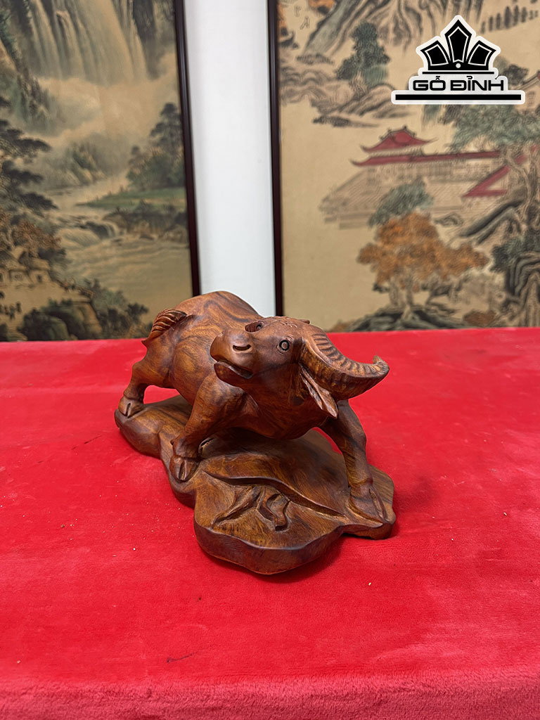 Tượng Trâu Gỗ Sưa Cao 13 Ngang 23 Sâu 13 (cm)