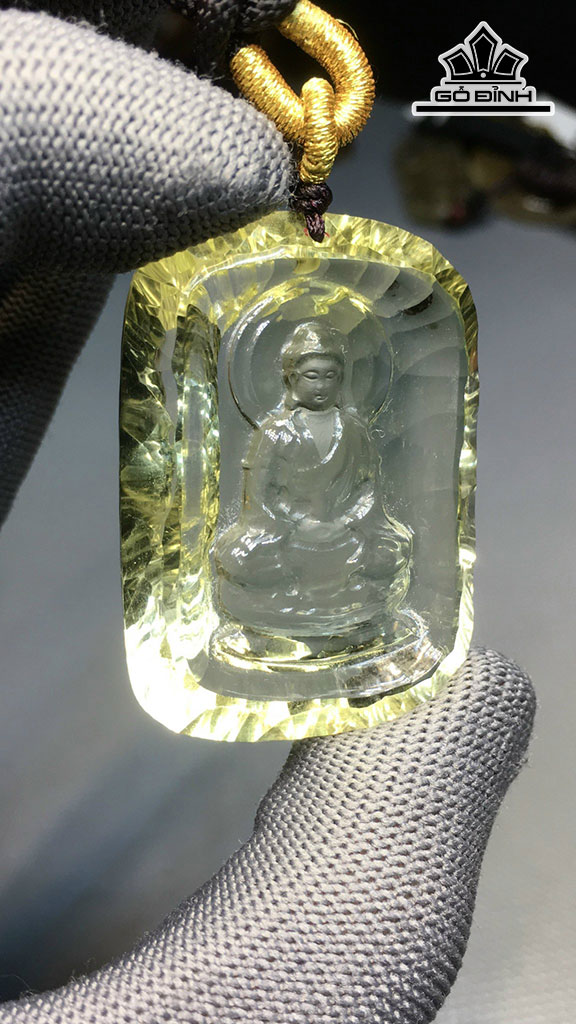 Mặt Dây Chuyền Đá Thạch Anh Vàng Cao 44 Ngang 31 Sâu 14 (mm) 32gr