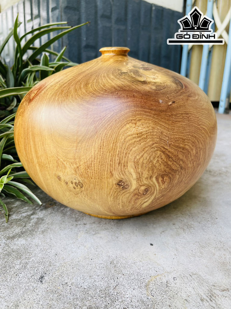 Chum Phú Quý Gỗ Nu Hương Cao 22 Ngang 28 Sâu 28 (cm)