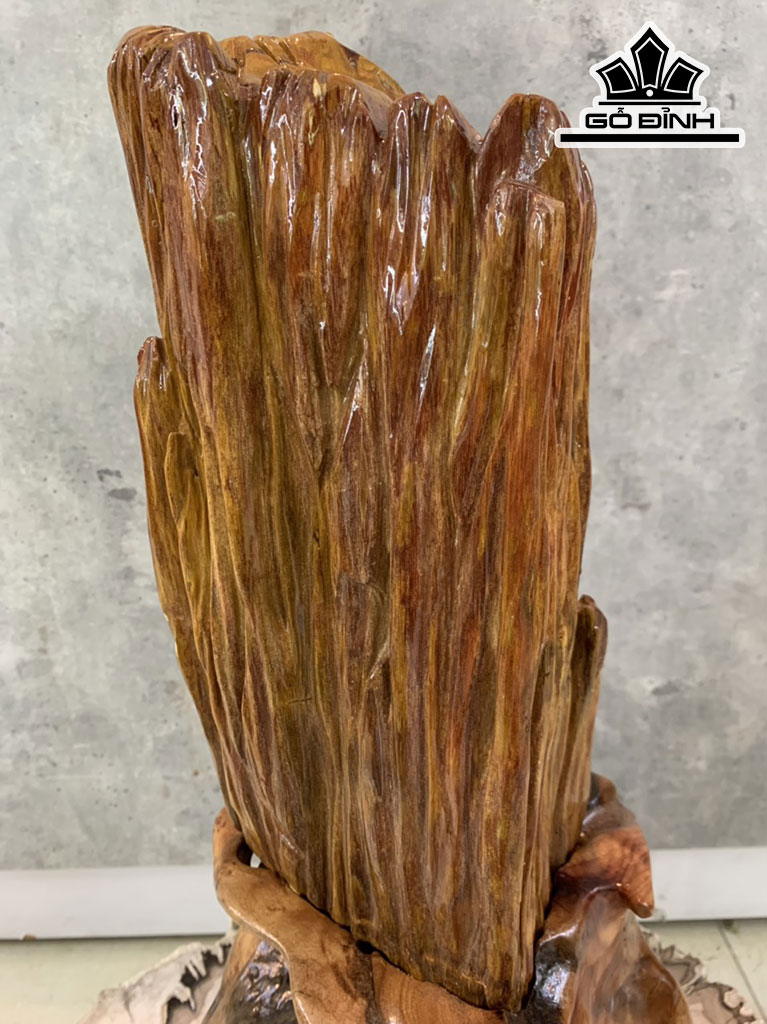 Tác Phẩm Đá Mã Não Cao 50 Ngang 24 (cm) 9.3kg