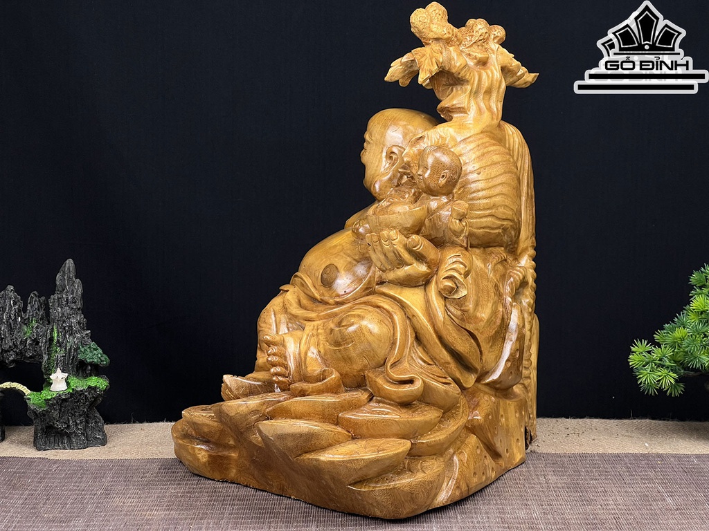 Tượng Phật Di Lặc Nhị Phúc Ngự Tiền Vàng Gỗ Xá Xị Cao 40 Ngang 40 Sâu 26 (cm)