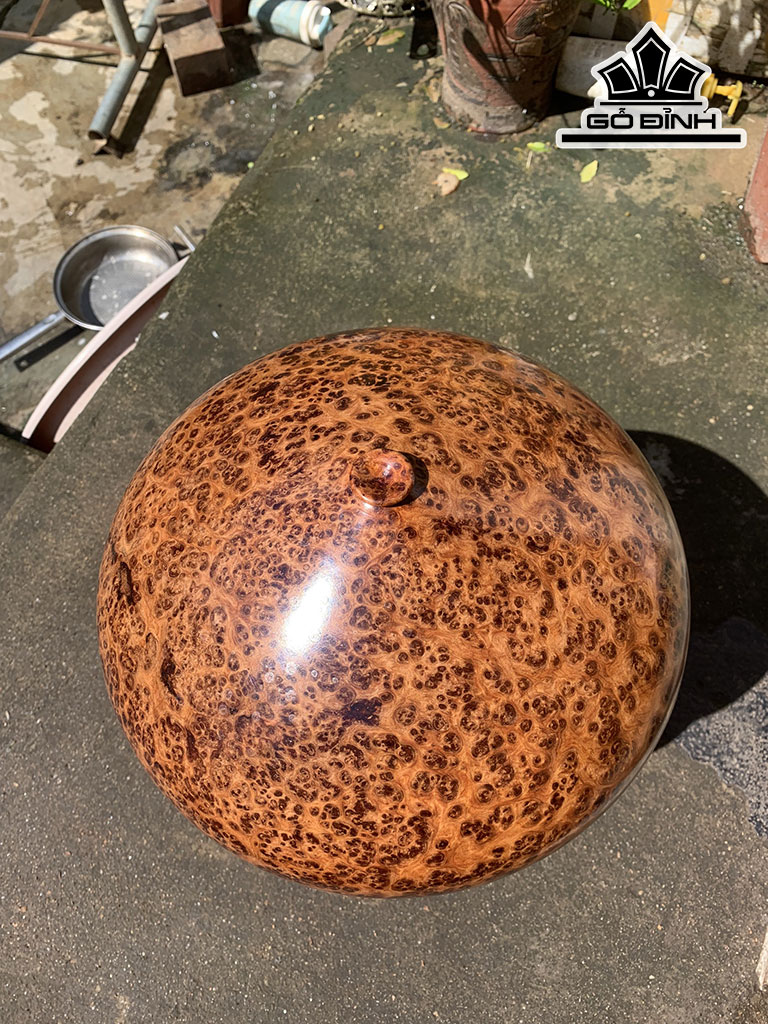 Chum Phú Quý Gỗ Nu Ngọc Am Cao 20,5 Đường Kính 31 cm)