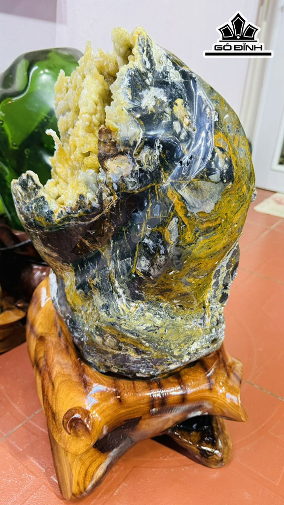 Tác Phăm Đá Mã Não Cao 50 Ngang 30 (cm) 36,5kg
