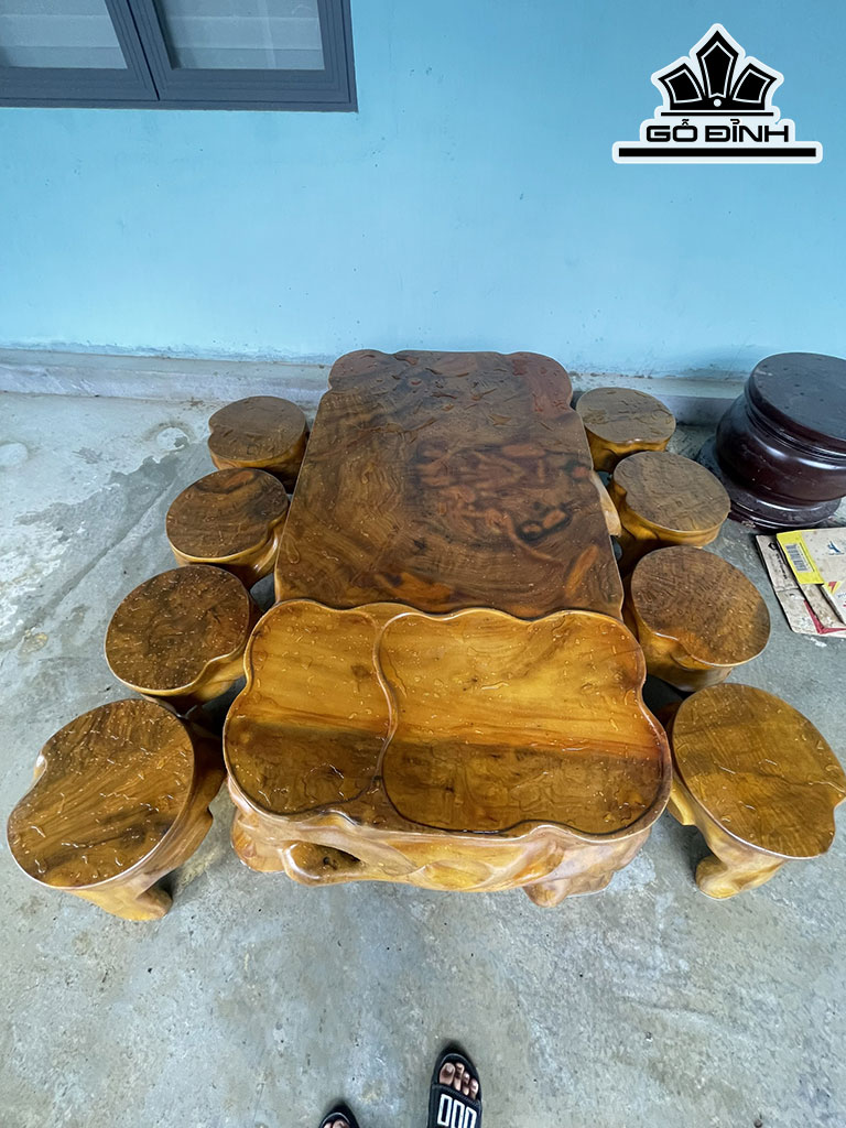 Bộ Bàn Gỗ Nu Xá Xị  8 Đôn 39x40 1 Bàn 160x80x60 (cm)