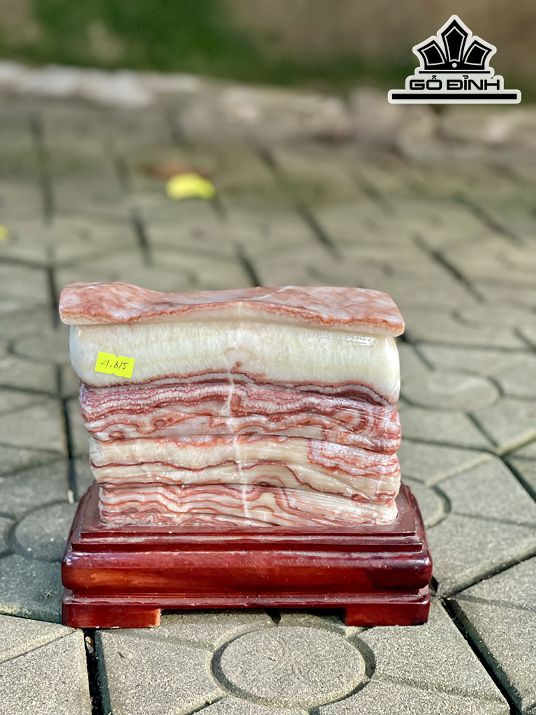 Tác Phẩm Đá Canxit Cao 21 Ngang 19 (cm) 3,705kg