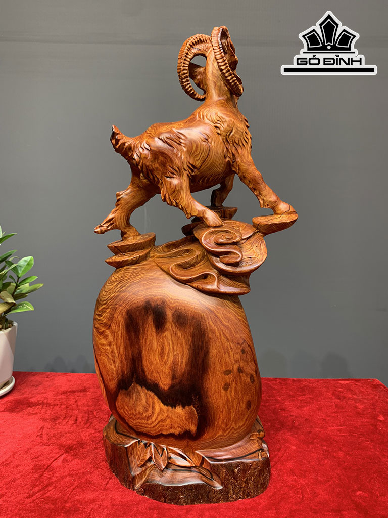 Tượng Nhất Dương Gỗ Cẩm Cao 46 Ngang 20 Sâu 18 (cm)