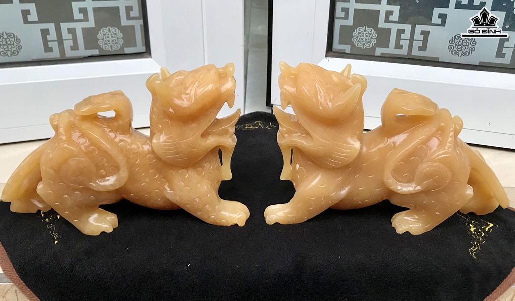 Đôi Thiên Lộc Như Ý Đá Ngọc Hoàng Long Cao 22,5 Ngang 15 Sâu 6,3 (cm) 4kg