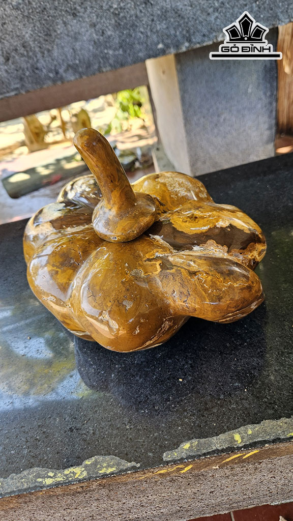 Tác Phẩm Trái Bí Đá Canxedon Ngang 23 (cm) 6,5kg