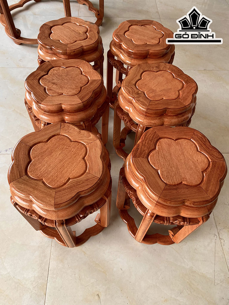 bo-don-hoa-mai-go-huong-cao-72-mat-ban-rong-90-ghe-cao-50-mat-ghe-33-cm-419493