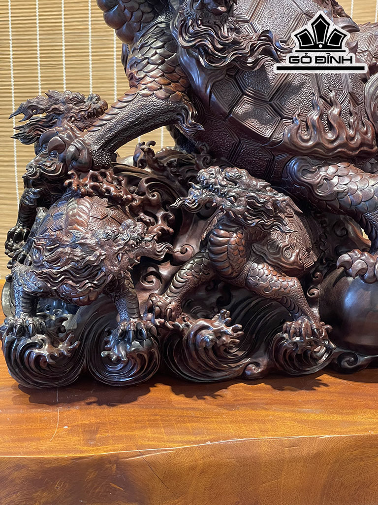tuong-ngu-long-quy-go-trac-cao-63-ngang-60-sau-40-cm-421003