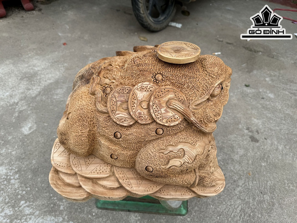 tuong-thiem-thu-go-ngoc-am-cao-38-ngang-38-sau-25-cm-421119