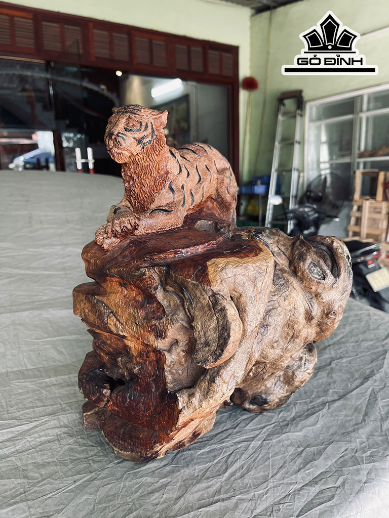 tuong-manh-ho-ngu-tri-go-huong-cao-36-ngang-30-sau-25-cm-426958