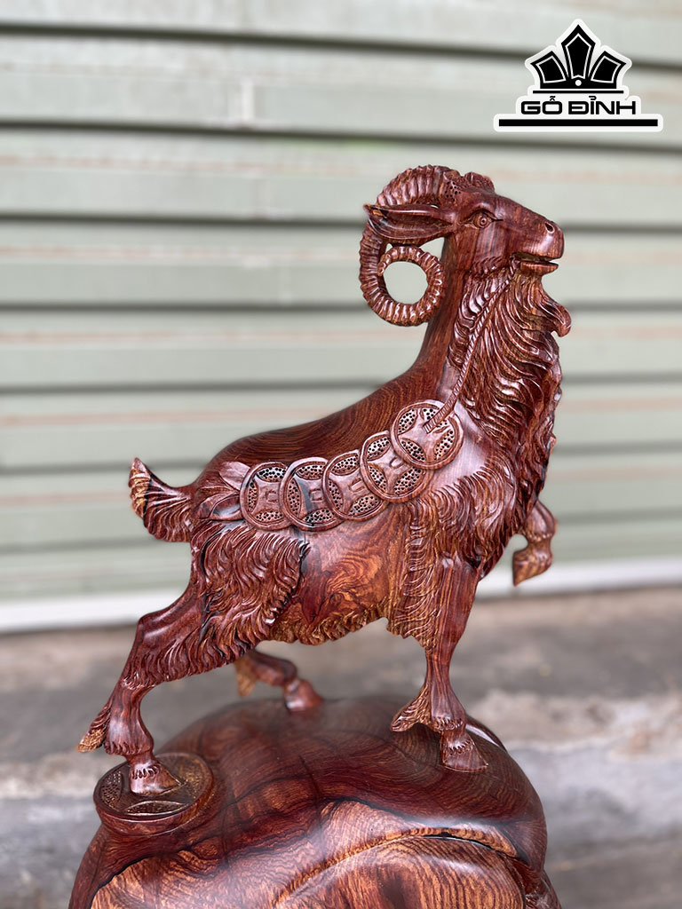 tuong-nhat-duong-khai-thai-go-cam-cao-55-ngang-30-sau-22-cm-426980