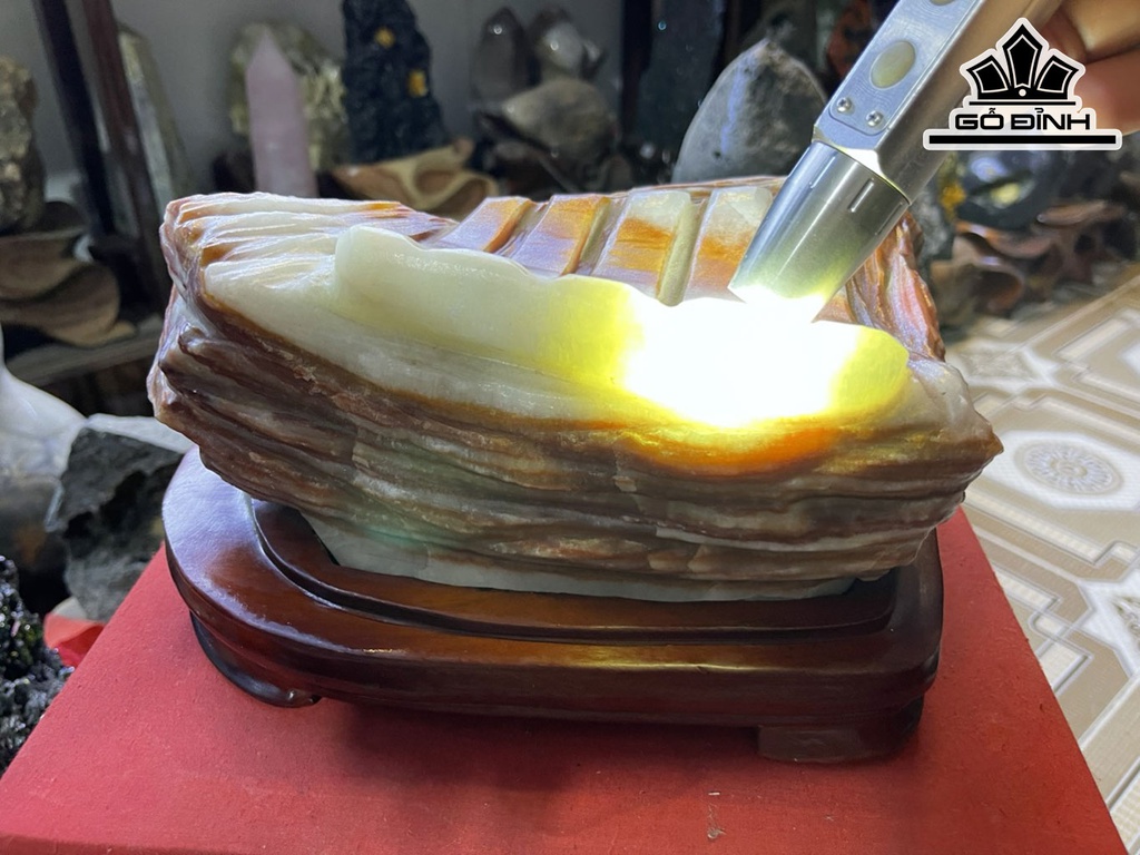 Tác Phẩm Đá Thịt Heo (Canxit) Cao 14 Ngang 37 (cm) 6,2kg