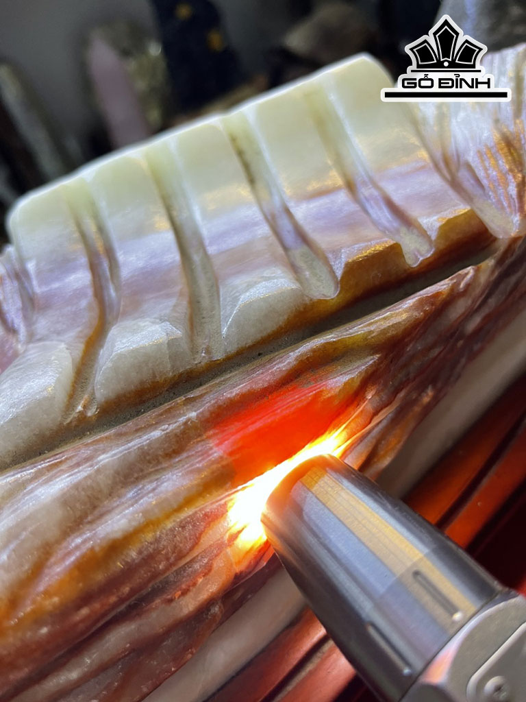 Tác Phẩm Đá Thịt Heo (Canxit) Cao 14 Ngang 37 (cm) 6,2kg