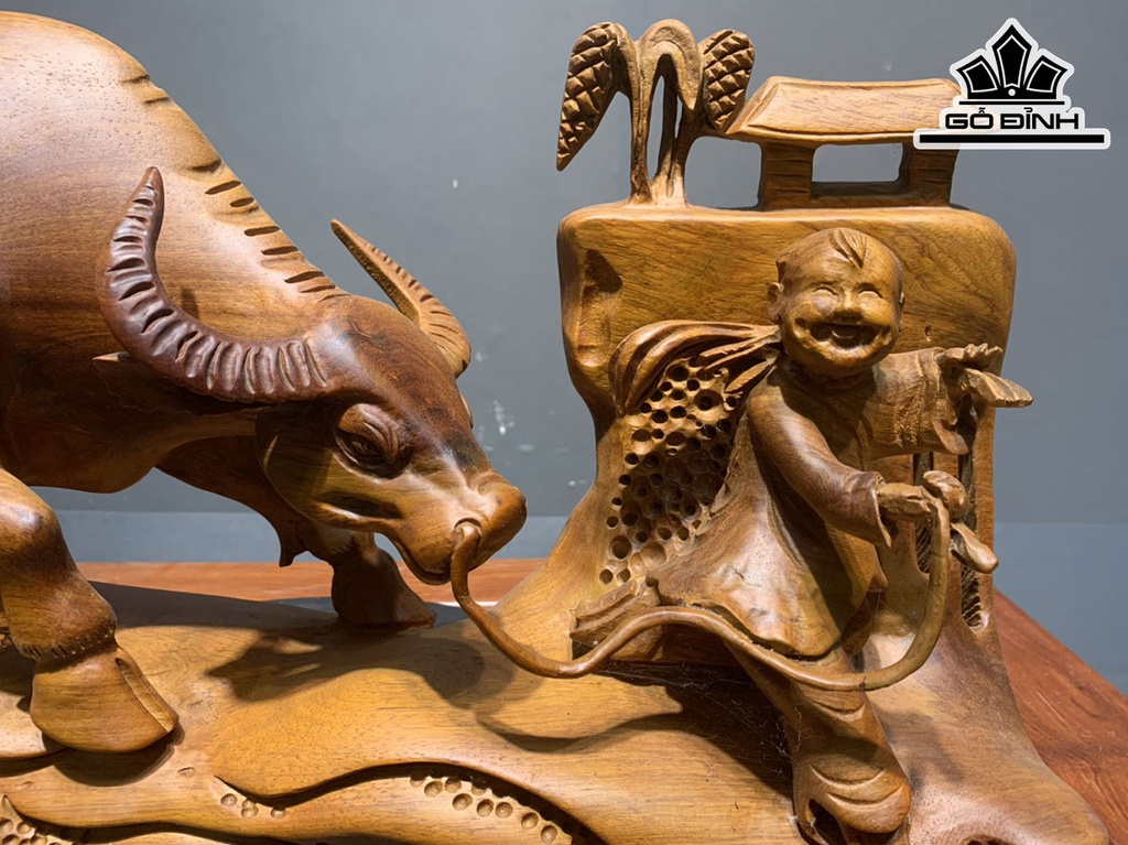 tuong-tieu-dong-chan-trau-go-huong-cao-25-ngang-55-sau-13-cm-431179