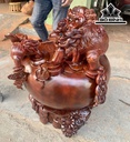tuong-tam-nghe-tran-chum-go-huong-cao-76-ngang-70-sau-60-cm-432332