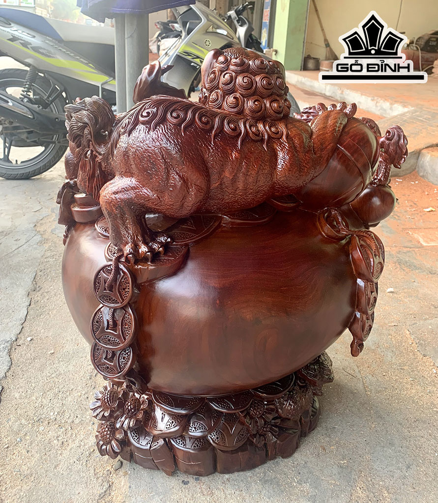 tuong-tam-nghe-tran-chum-go-huong-cao-76-ngang-70-sau-60-cm-432335