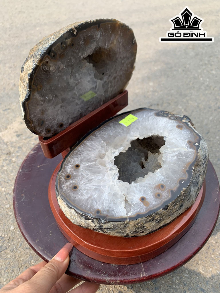 Bát Tụ Bảo Đá Mã Não Cao 18 Ngang 19 Sâu 17 (cm) 3,4kg