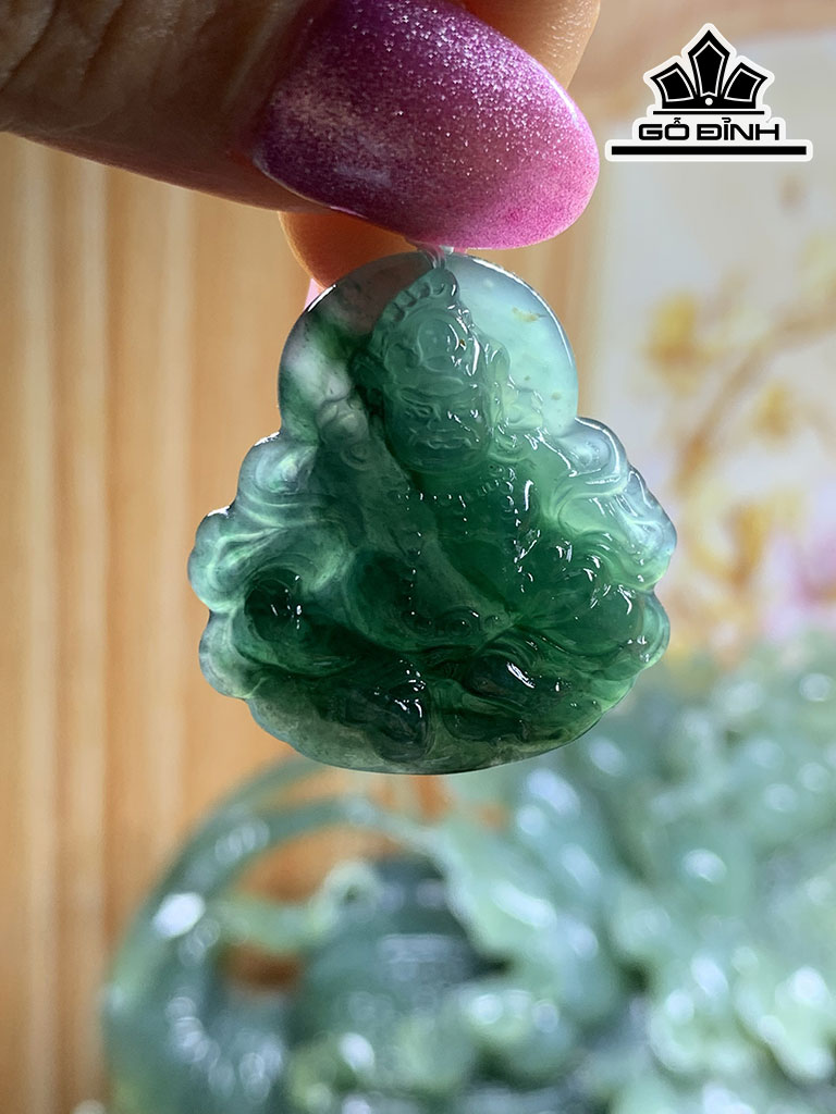 Mặt Dây Chuyền Hoàng Thần Tài Đá Cẩm Thạch Cao 31,3 Ngang 29,7 Sâu 6,9 (mm) 10,1g