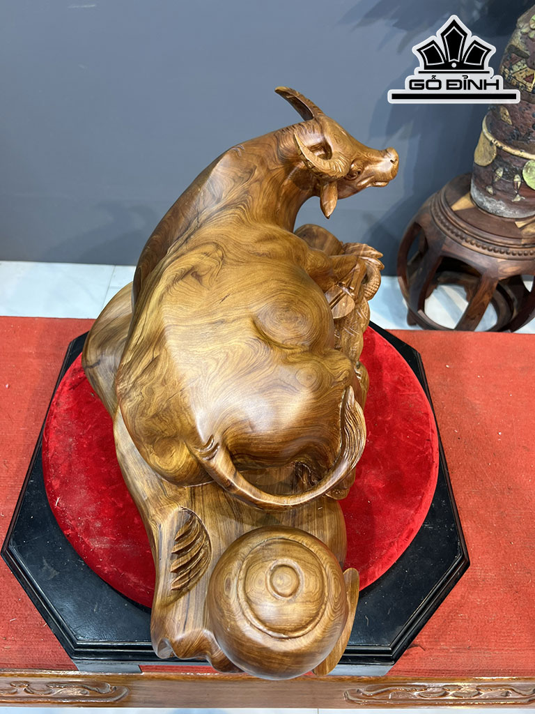 tuong-trau-go-ngoc-am-cao-30-ngang-57-sau-33-cm-435531