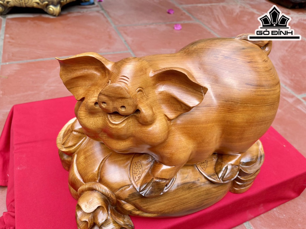tuong-heo-go-ngoc-am-cao-28-ngang-37-sau-25-cm-435998