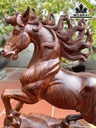 tuong-ngua-phong-thuy-nhat-ma-phi-thien-go-cam-cao-43-ngang-29-sau-25-cm-436010