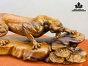 tuong-quan-tu-bao-bien-go-cam-cao-235-ngang-66-sau-165-cm-436730