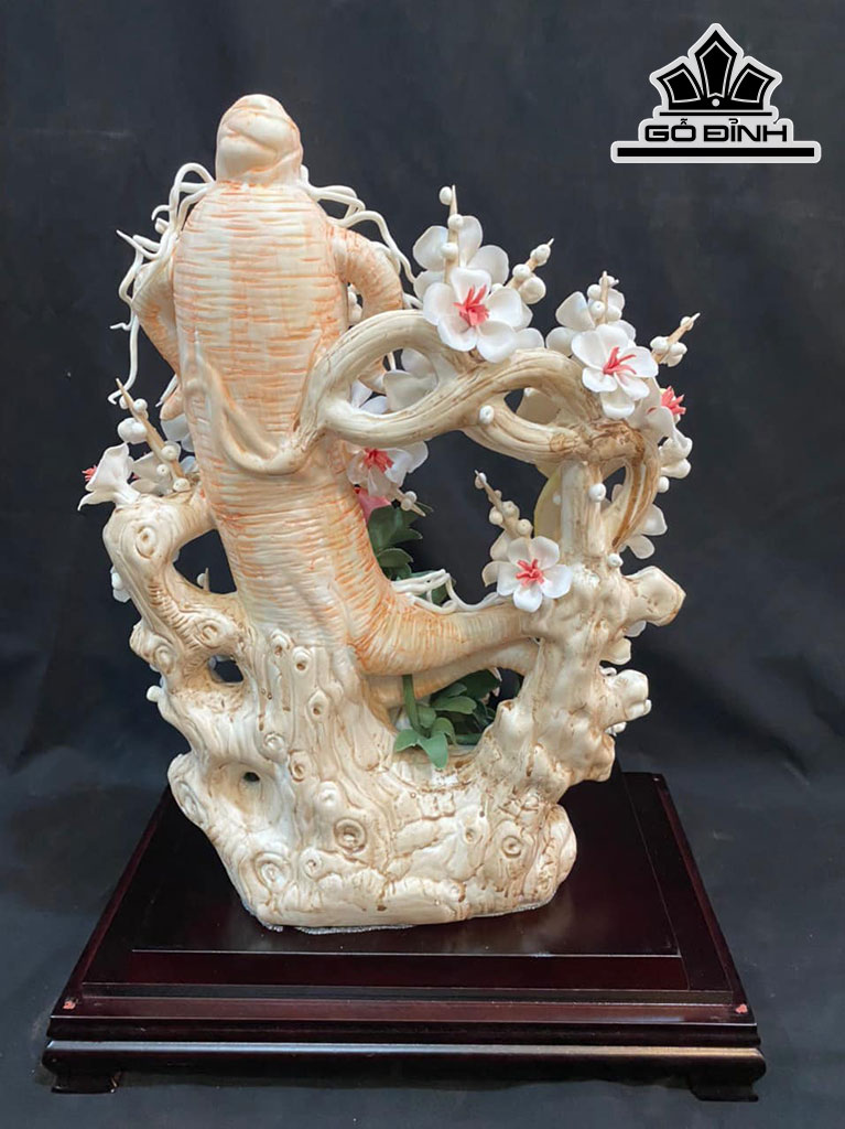 Tác Phẩm Nhân Sâm Như Ý Gốm Tàu Cao 54 Ngang 37 (cm)