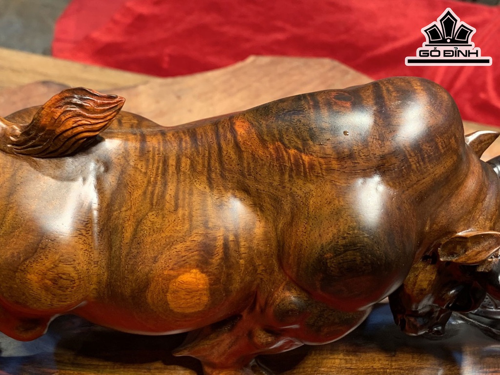 tuong-bo-tot-go-trac-cao-17-ngang-37-sau-10-cm-437314