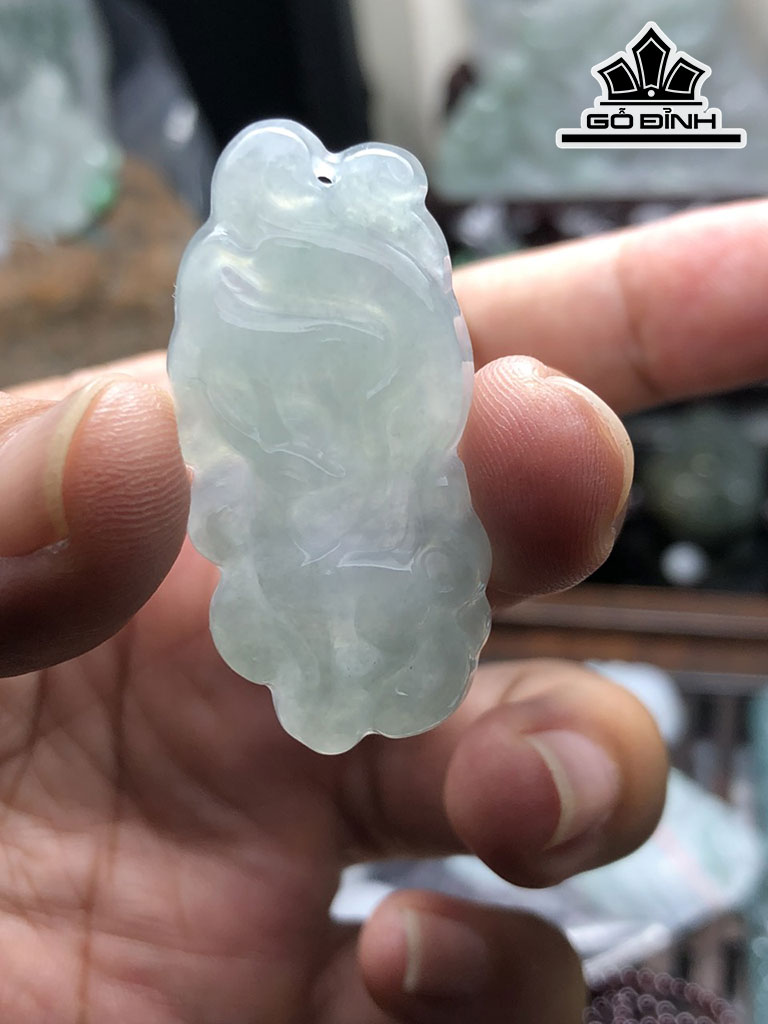 Mặt Dây Chuyền Hồ Ly Đá Cẩm Thạch Cao 42,9 Ngang 20 Sâu 6,6 (mm) 10g