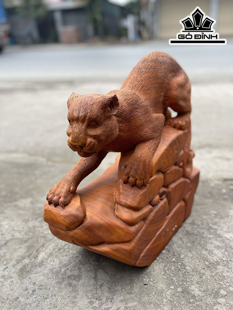 tuong-bao-san-moi-go-huong-do-cao-48-ngang-51-sau-18-cm-437870