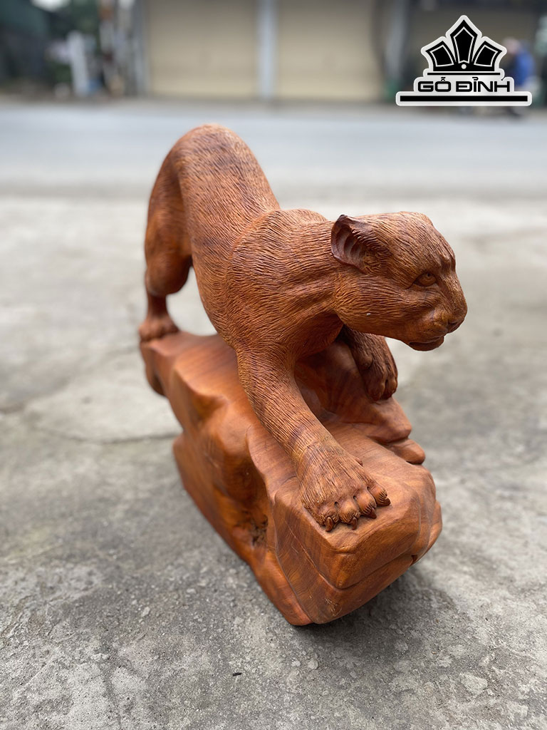tuong-bao-san-moi-go-huong-do-cao-48-ngang-51-sau-18-cm-437871