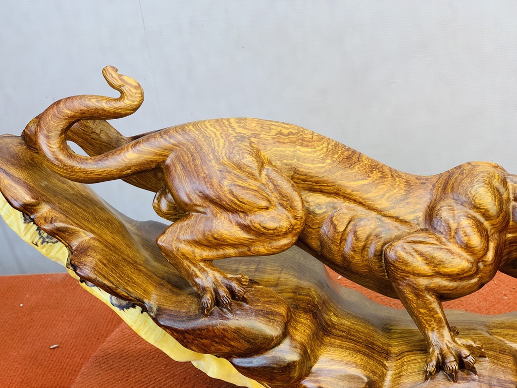 tuong-bao-san-moi-go-cam-cao-32-ngang-63-sau-26-cm-440976