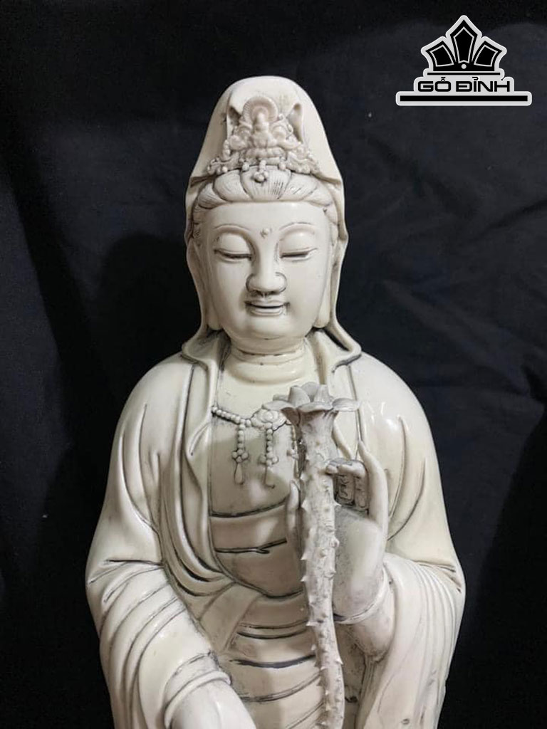 tuong-quan-am-men-bach-dinh-gom-tau-cao-72-cm-441299