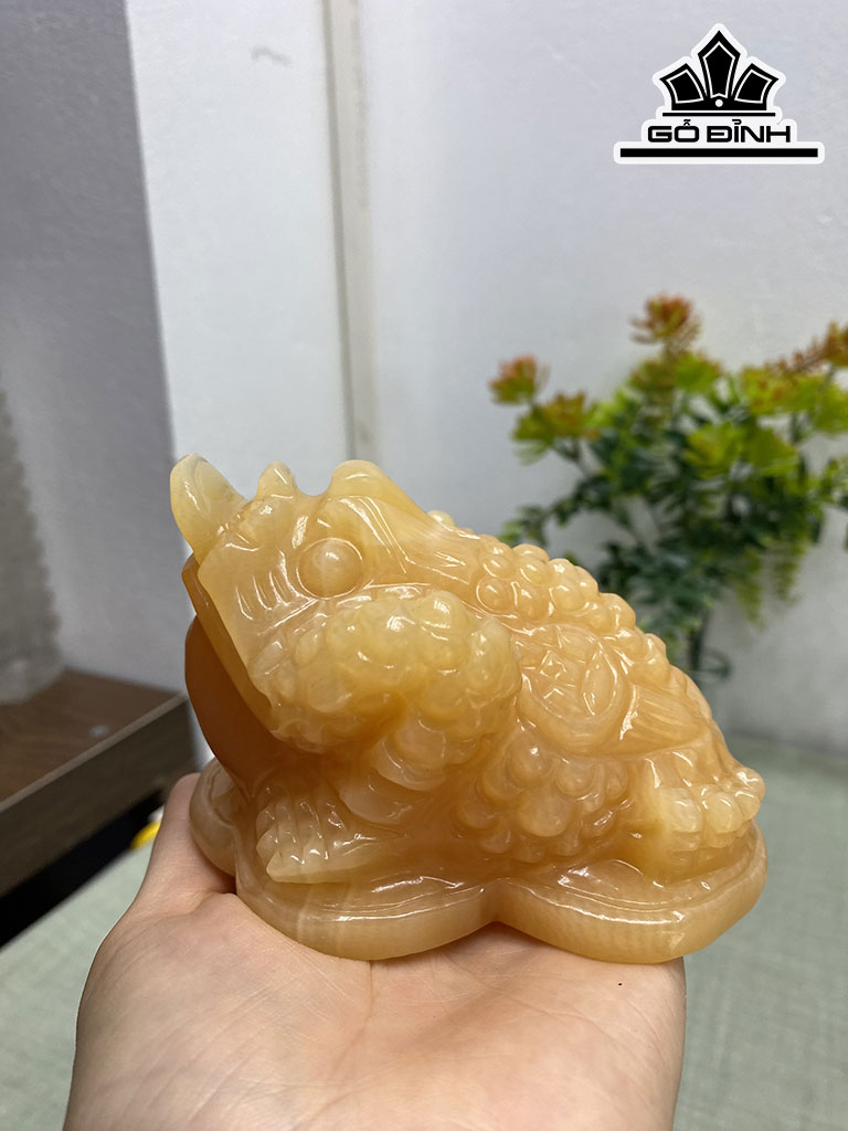 Thiềm Thừ Đá Ngọc Hoàng Long Cao 11 Ngang 8 Sâu 6,8 (cm)