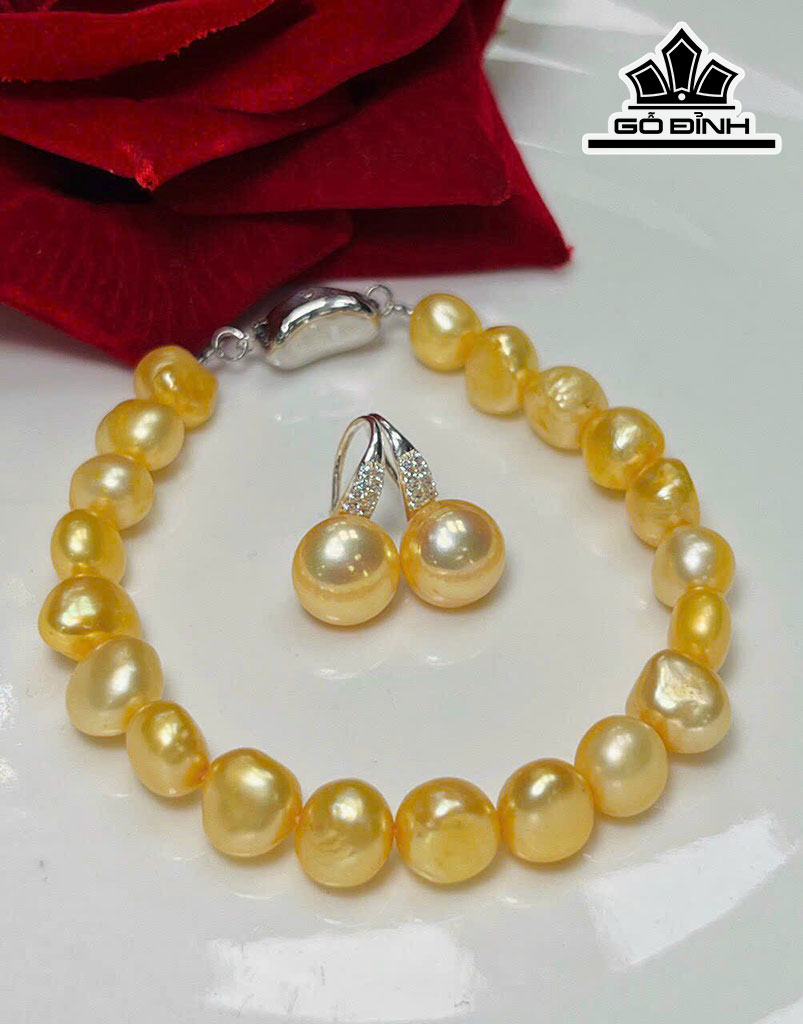 Set 2 Món Vòng Tay Ngọc Trai Thô Màu Vàng