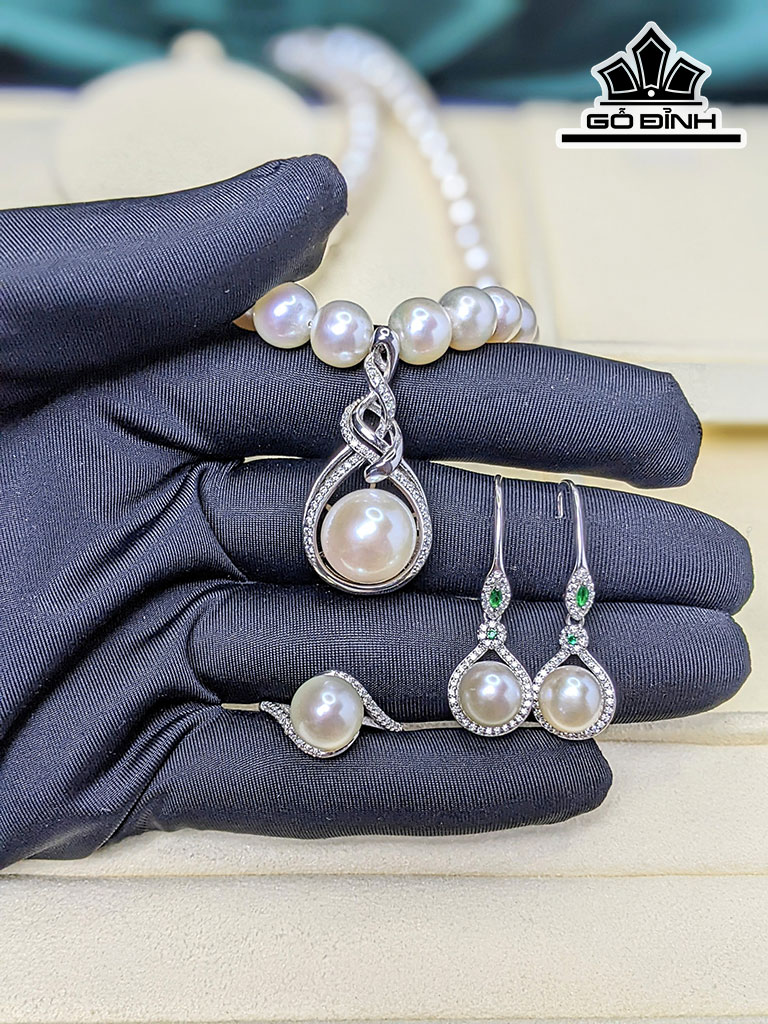 Set Ngọc Trai Dáng Củ Su Hào