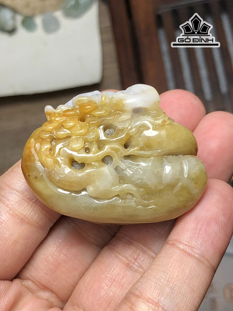 mat-day-chuyen-cuu-vy-ho-da-cam-thach-cao-47-ngang-35-sau-24-mm-64g-445837