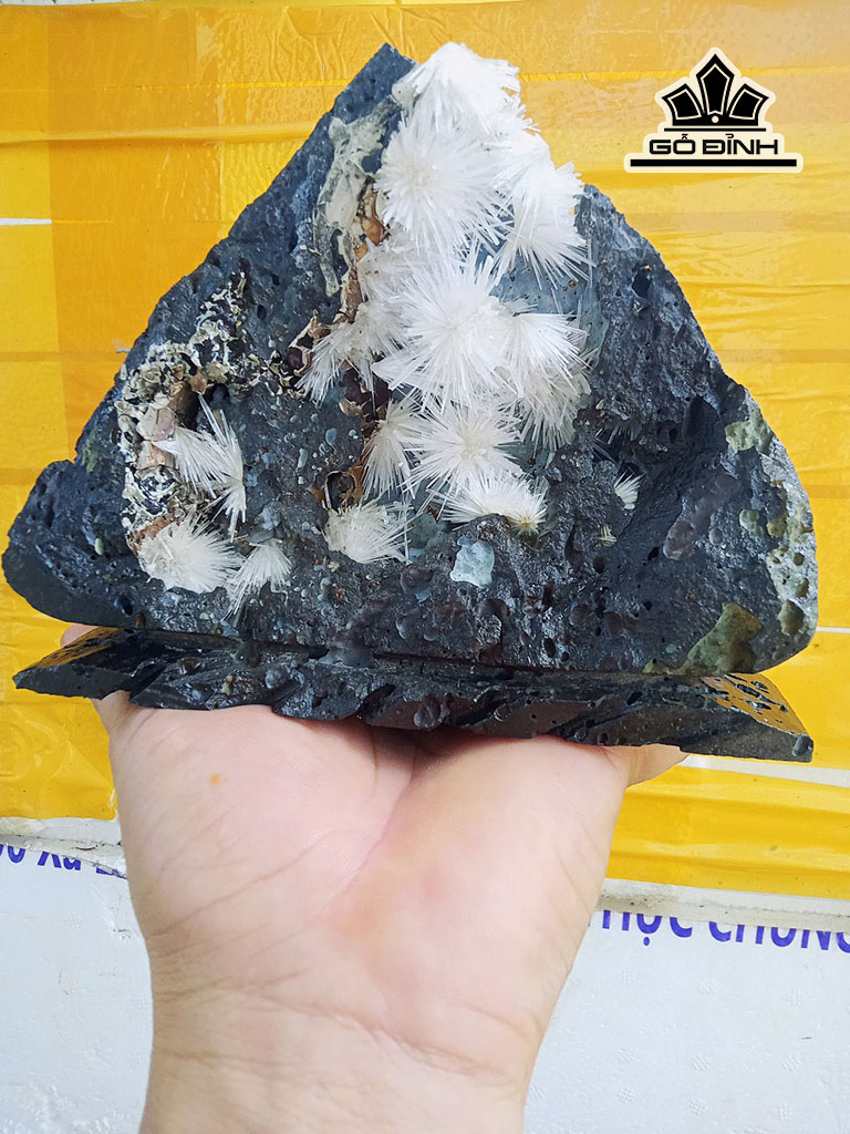 bong-hoa-uu-dam-da-tram-tich-cao-14-ngang-18-cm-13kg-449187