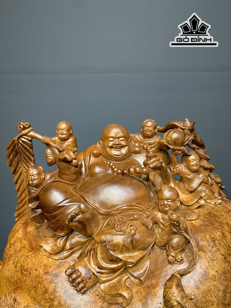 tuong-phat-di-lac-ngu-phuc-go-nu-huong-cao-58-ngang-69-sau-40-cm-449474
