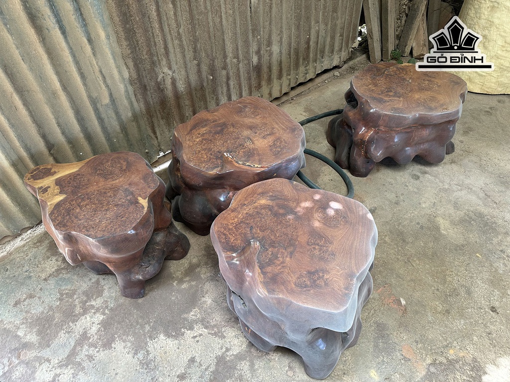 bo-ban-tra-goc-cay-go-nu-huong-cao-52-rong-80-ngang-130-cm-449728