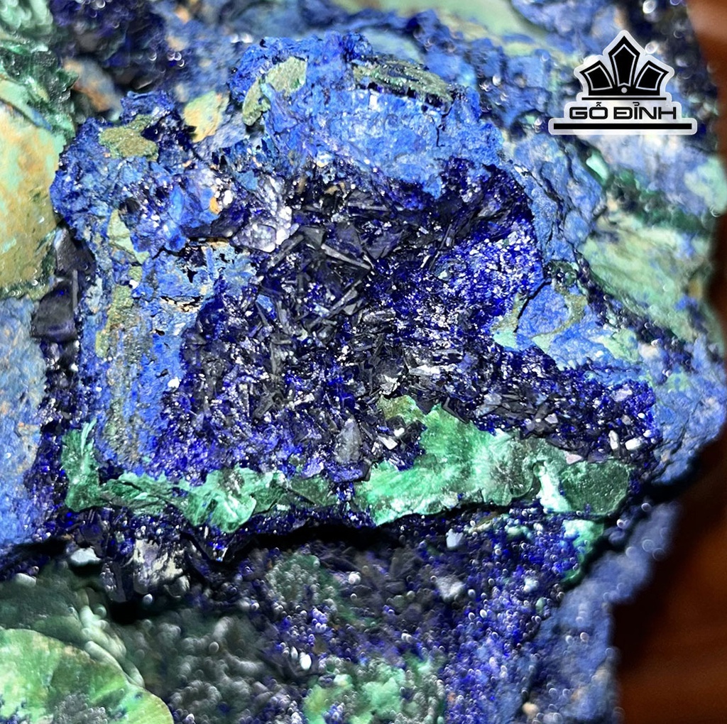 tac-pham-da-azurite-cao-25-cm-6kg-449852
