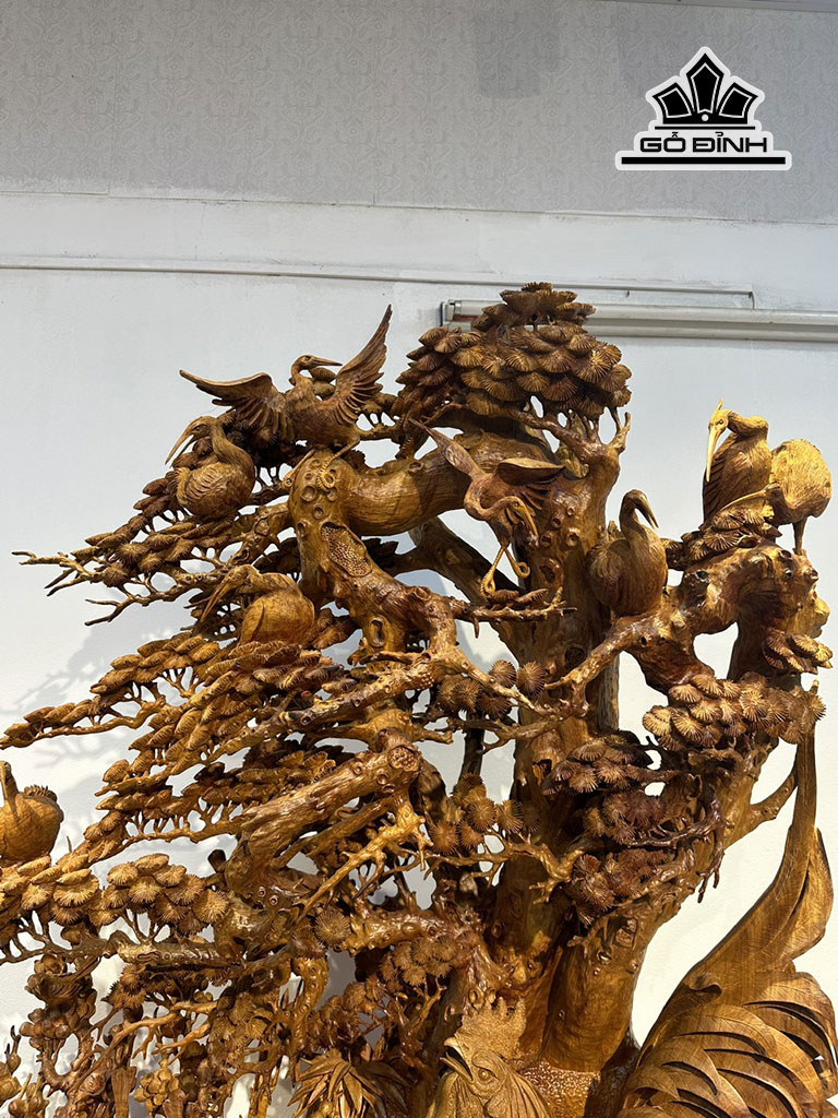 tuong-gia-dinh-ga-go-huong-cao-239-ngang-175-sau-80-cm-450424