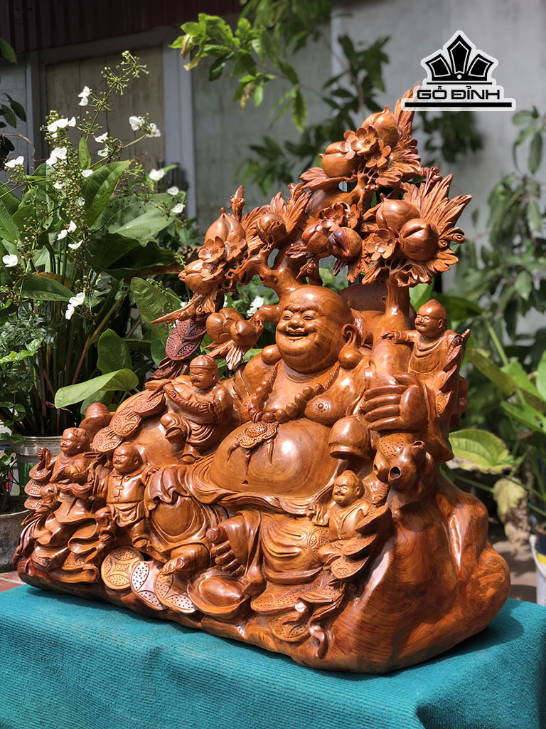 tuong-phat-di-lac-ngu-phuc-go-huong-cao-82-ngang-83-sau-38-cm-450915