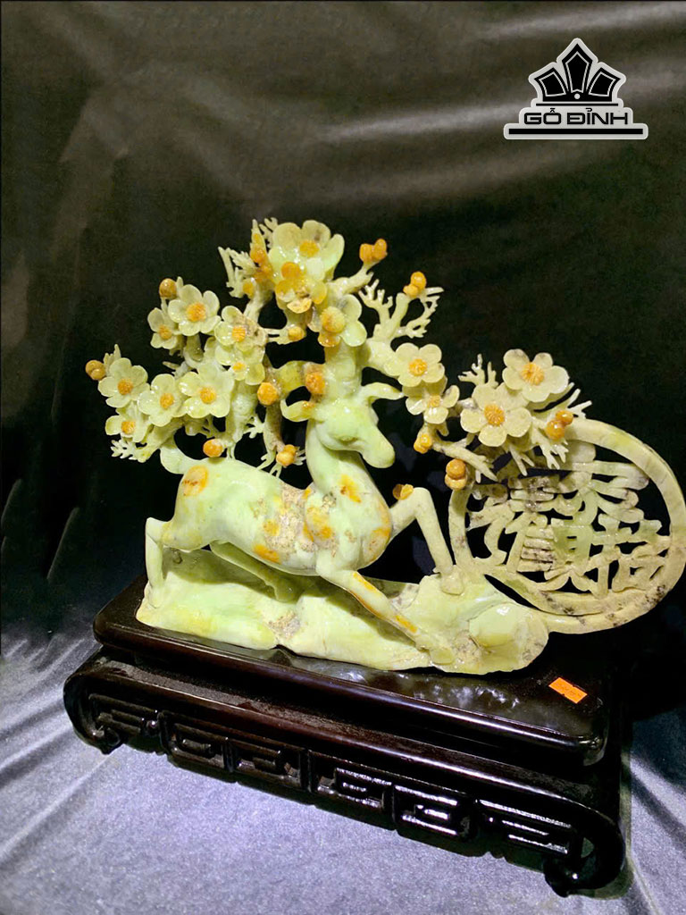 tac-pham-tuan-loc-hoa-mai-da-serpentine-cao-44-ngang-30-ca-de-cao-43-cm-451682
