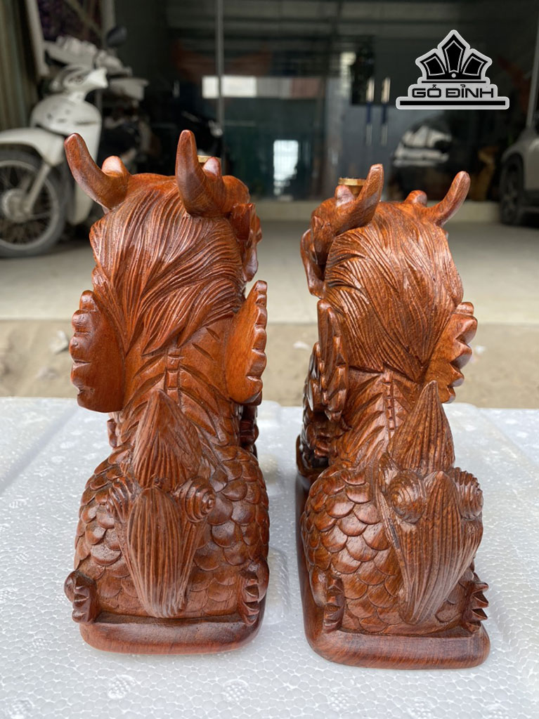 tuong-long-ma-go-huong-viet-cao-17-ngang-15-sau-7-cm-452710