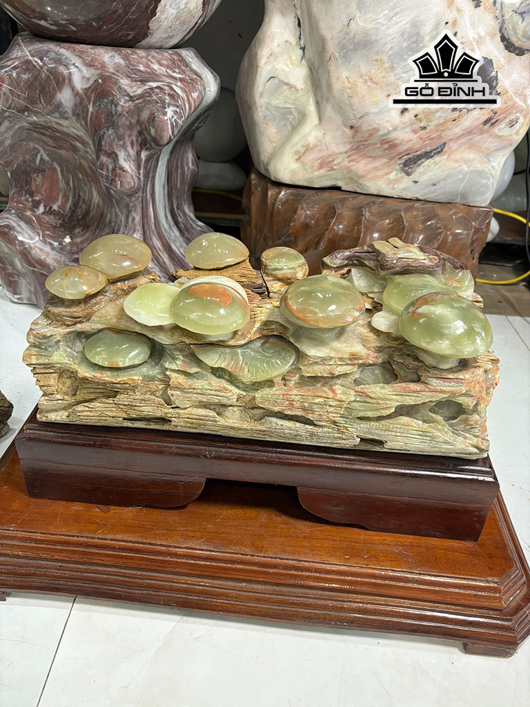 nam-ngoc-truong-sinh-da-onyx-xanh-kich-thuoc-42x167x23-cm-452841