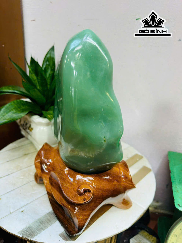 tac-pham-da-thach-anh-xanh-cao-30-ngang-20-cm-nang-63kg-454512