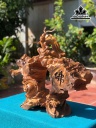 tuong-my-hau-vuong-go-doi-cao-55-ngang-60-sau-18-cm-456218